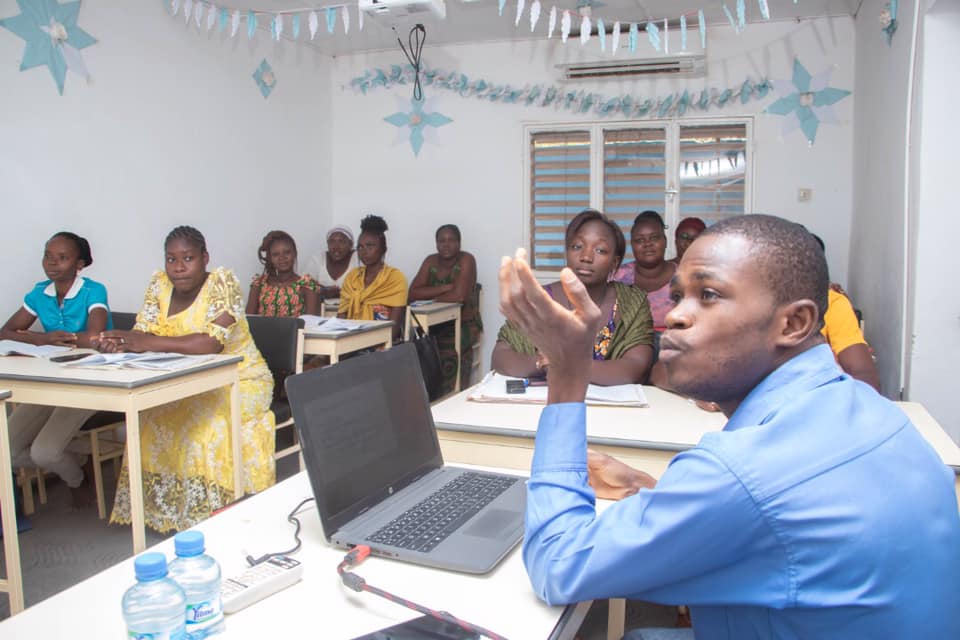 Formation des AVS sur la Prise en Charge
